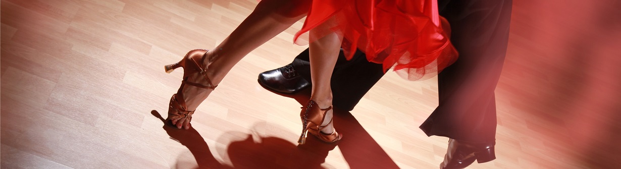 Danser la salsa pendant son voyage en Colombie